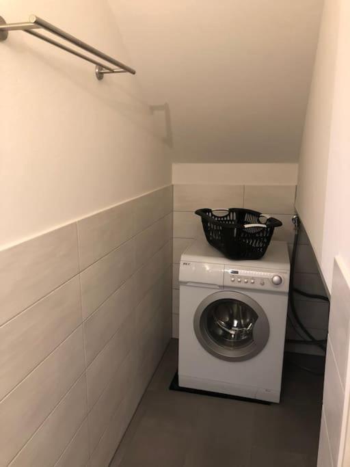 Ferienwohnung Mit Blick Auf Den Feldberg Weilmunster Екстер'єр фото